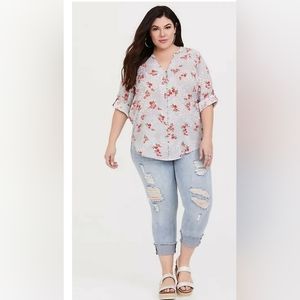 Torrid Harper challis button front 3/4 sleeve Blouse Floral Gray size 1x